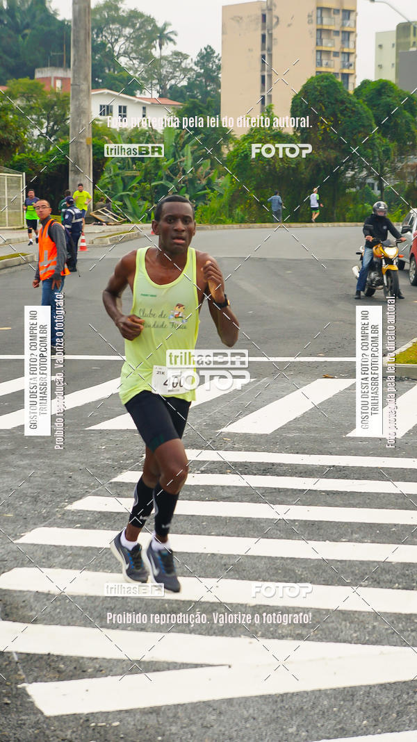 Buy your photos of the eventMeia Maratona de Blumenau on Fotop