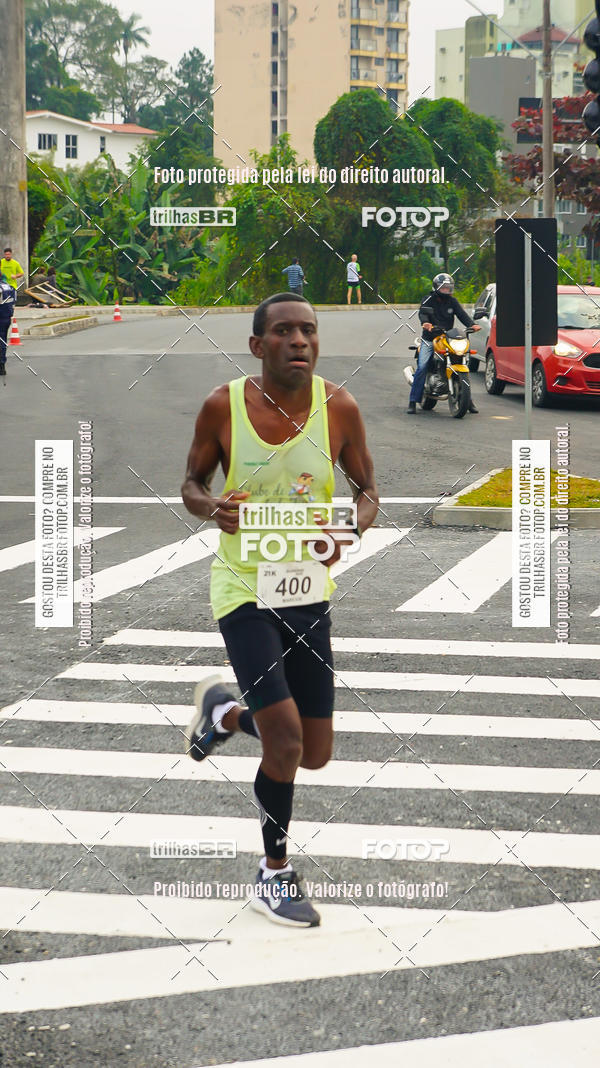 Buy your photos of the eventMeia Maratona de Blumenau on Fotop