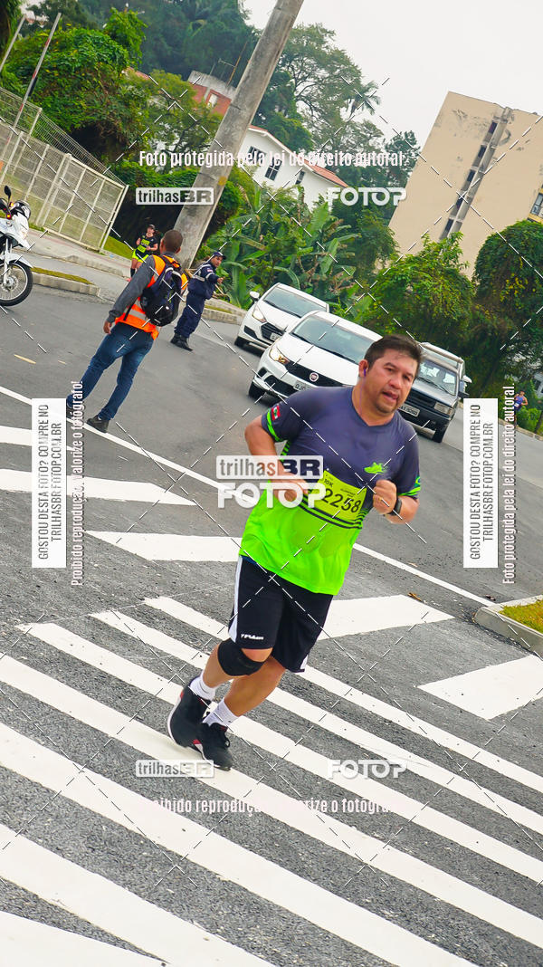 Buy your photos of the eventMeia Maratona de Blumenau on Fotop