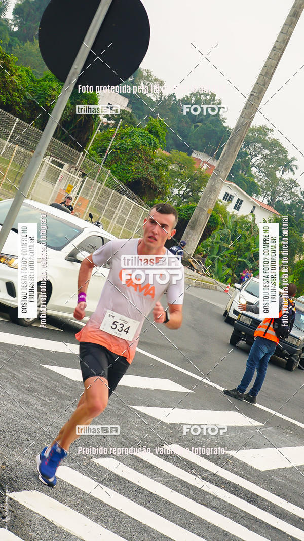 Buy your photos of the eventMeia Maratona de Blumenau on Fotop