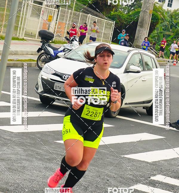 Buy your photos of the eventMeia Maratona de Blumenau on Fotop