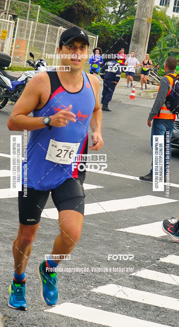 Buy your photos of the eventMeia Maratona de Blumenau on Fotop