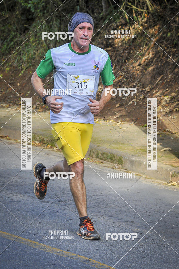 Buy your photos of the eventCIRCUITO BENEFICENTE DE CORRIDA - 2 Etapa - Em Prol da Casa de Acolhimento para Menores Redentor on Fotop