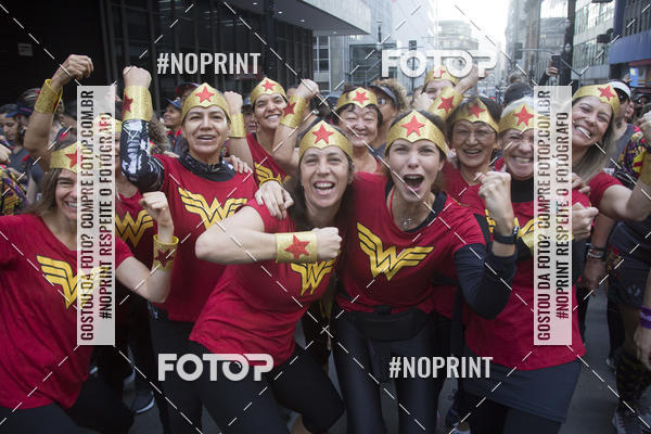 Buy your photos of the eventCorrida Mulher Maravilha Hero�nas - Equipe ASI on Fotop