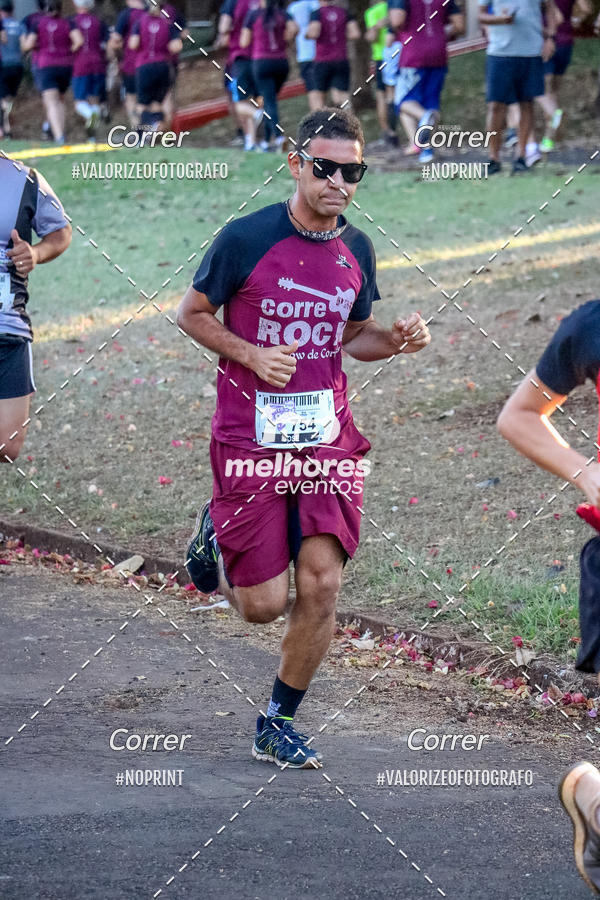 Buy your photos of the eventCorre pro Rock 2019 on Fotop