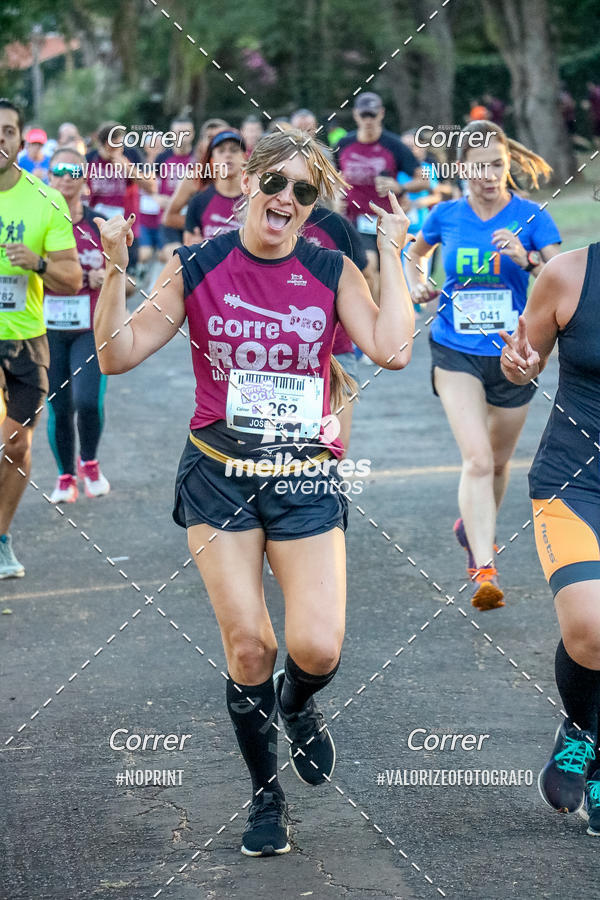 Buy your photos of the eventCorre pro Rock 2019 on Fotop