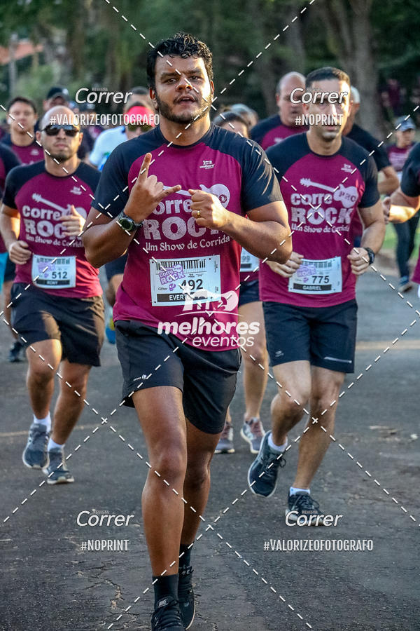 Buy your photos of the eventCorre pro Rock 2019 on Fotop