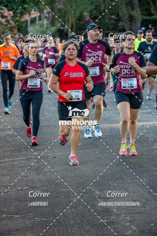 Buy your photos of the eventCorre pro Rock 2019 on Fotop