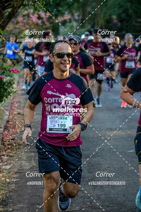 Buy your photos of the eventCorre pro Rock 2019 on Fotop