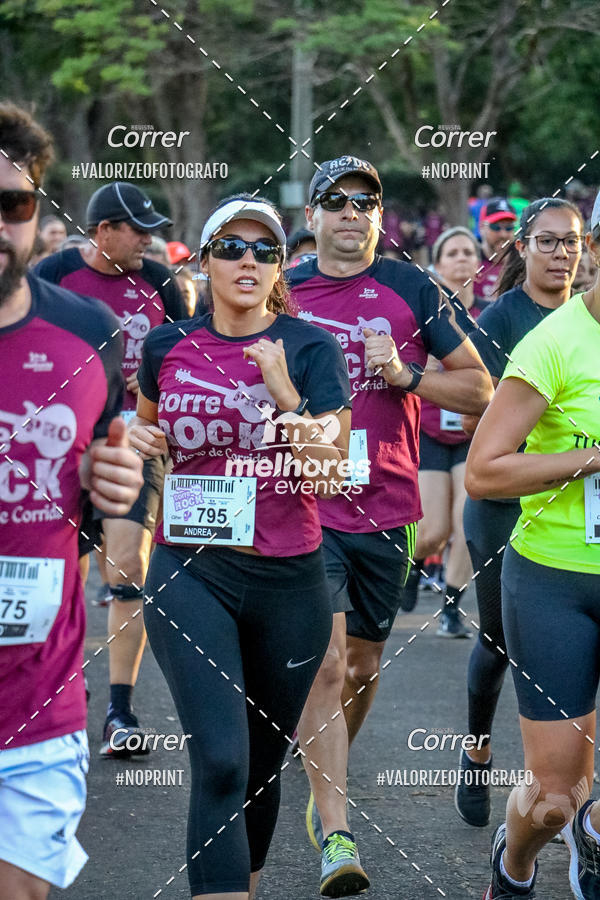 Buy your photos of the eventCorre pro Rock 2019 on Fotop