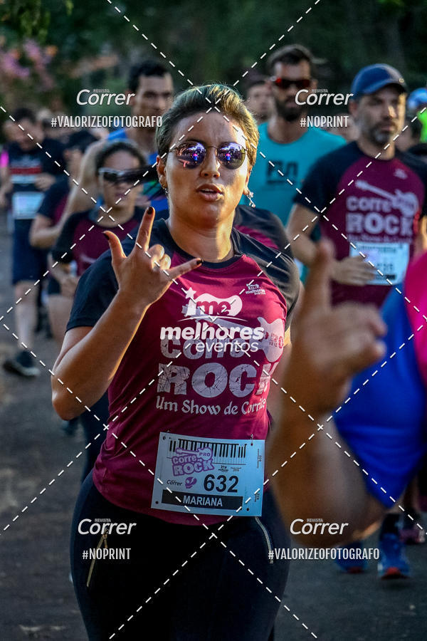 Buy your photos of the eventCorre pro Rock 2019 on Fotop