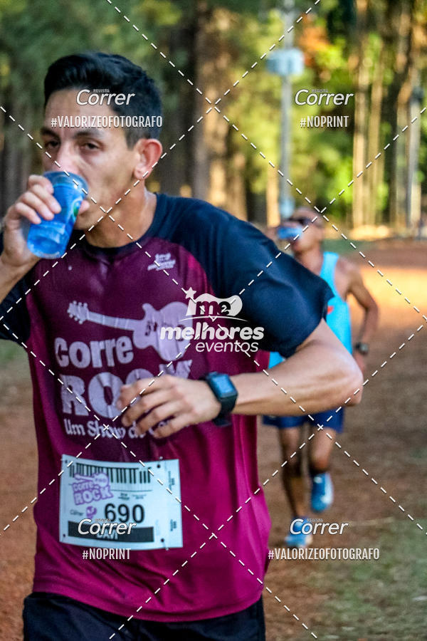 Buy your photos of the eventCorre pro Rock 2019 on Fotop