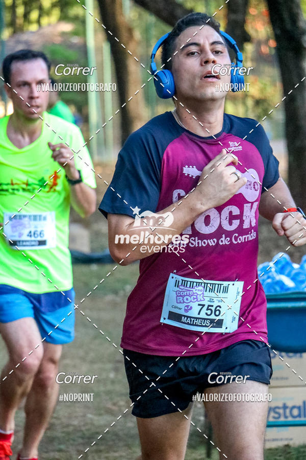 Buy your photos of the eventCorre pro Rock 2019 on Fotop