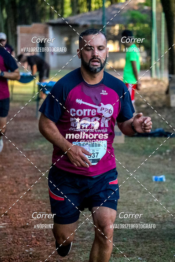 Buy your photos of the eventCorre pro Rock 2019 on Fotop