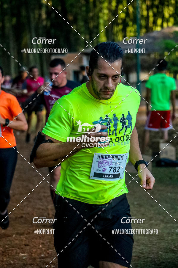 Buy your photos of the eventCorre pro Rock 2019 on Fotop