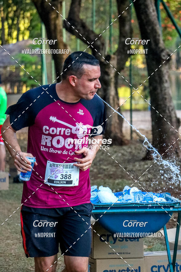 Buy your photos of the eventCorre pro Rock 2019 on Fotop