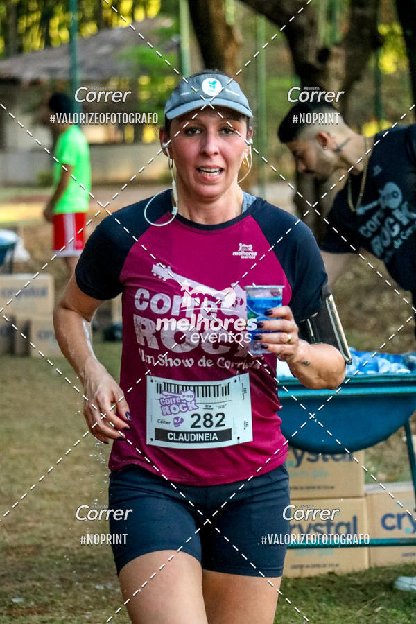 Buy your photos of the eventCorre pro Rock 2019 on Fotop