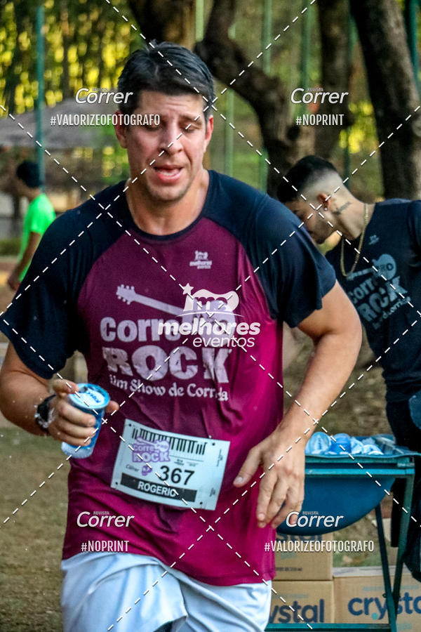 Buy your photos of the eventCorre pro Rock 2019 on Fotop