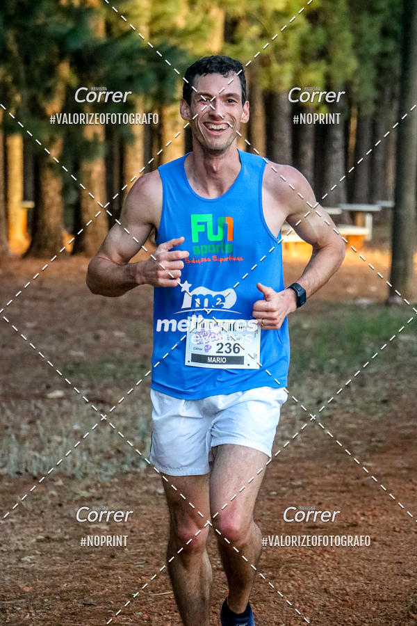 Buy your photos of the eventCorre pro Rock 2019 on Fotop