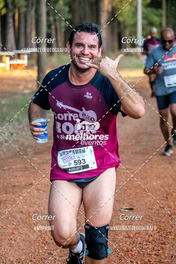 Buy your photos of the eventCorre pro Rock 2019 on Fotop