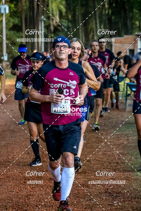 Buy your photos of the eventCorre pro Rock 2019 on Fotop