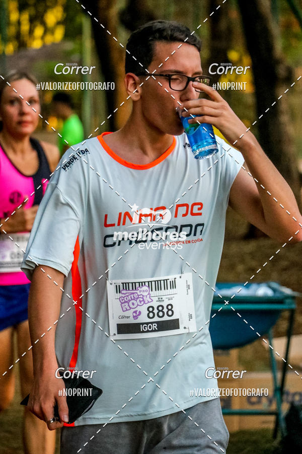 Buy your photos of the eventCorre pro Rock 2019 on Fotop