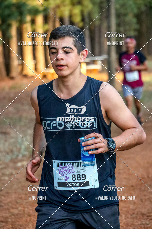 Buy your photos of the eventCorre pro Rock 2019 on Fotop