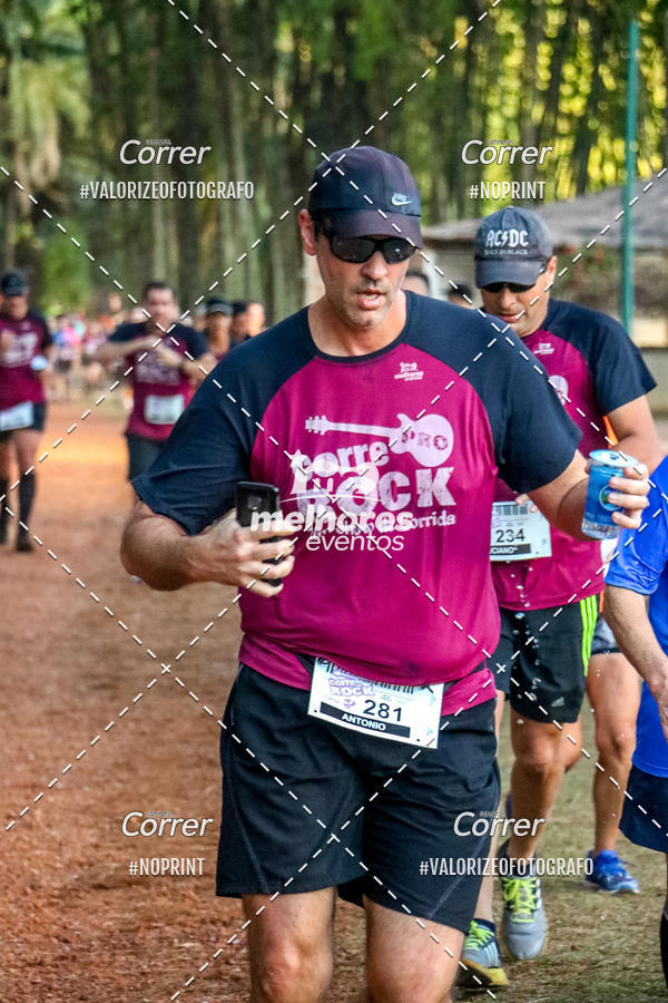 Buy your photos of the eventCorre pro Rock 2019 on Fotop