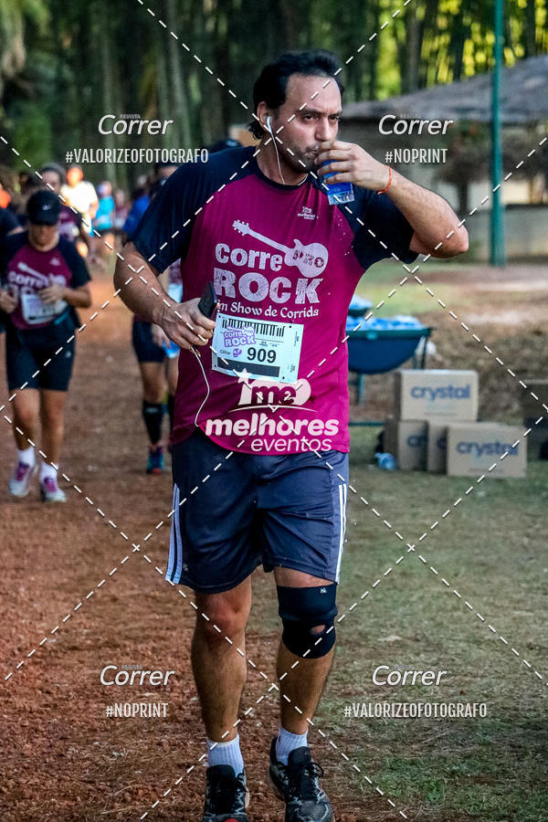Buy your photos of the eventCorre pro Rock 2019 on Fotop