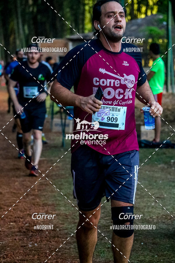 Buy your photos of the eventCorre pro Rock 2019 on Fotop