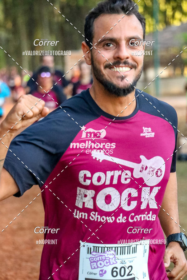 Buy your photos of the eventCorre pro Rock 2019 on Fotop