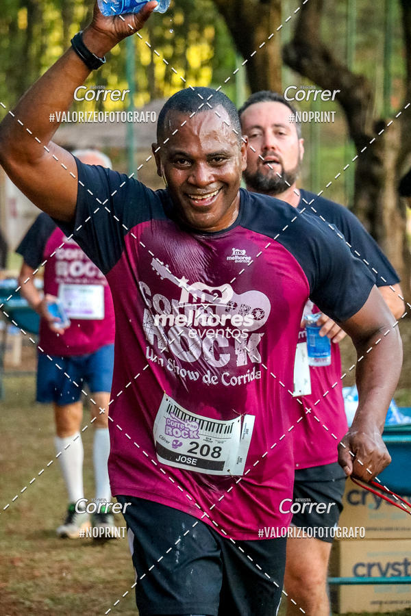 Buy your photos of the eventCorre pro Rock 2019 on Fotop
