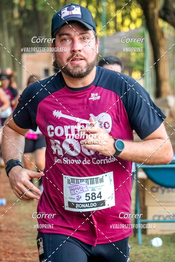 Buy your photos of the eventCorre pro Rock 2019 on Fotop
