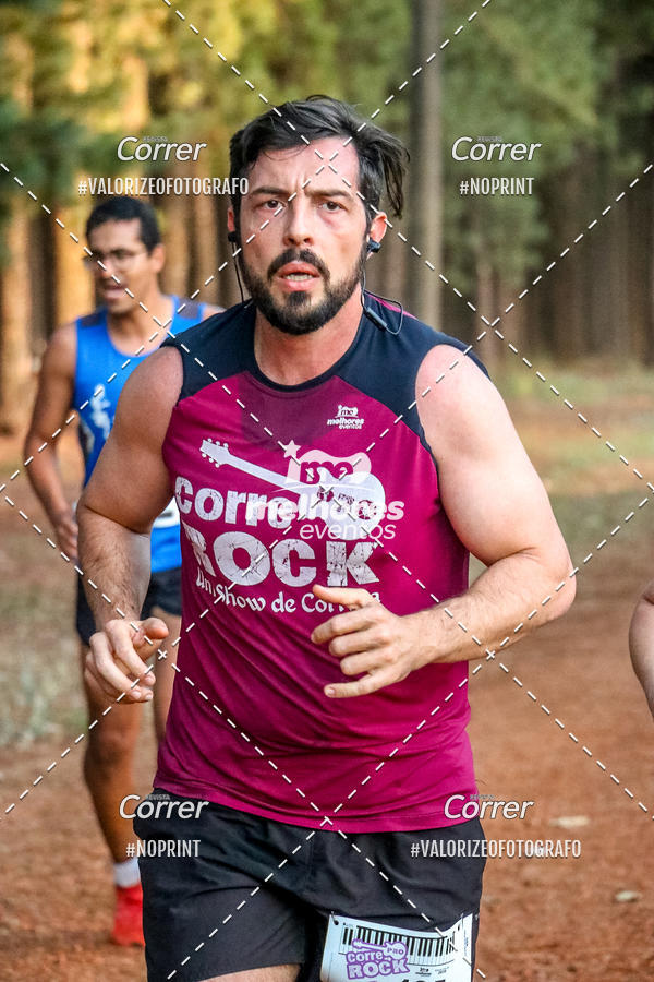 Buy your photos of the eventCorre pro Rock 2019 on Fotop