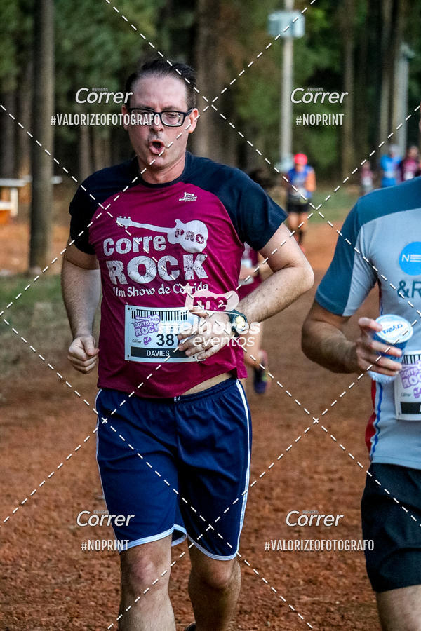 Buy your photos of the eventCorre pro Rock 2019 on Fotop