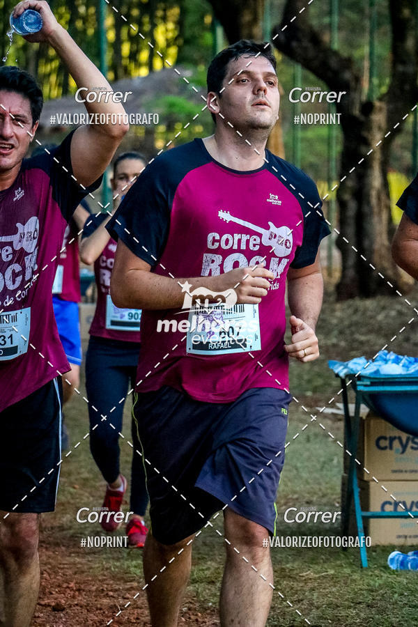 Buy your photos of the eventCorre pro Rock 2019 on Fotop