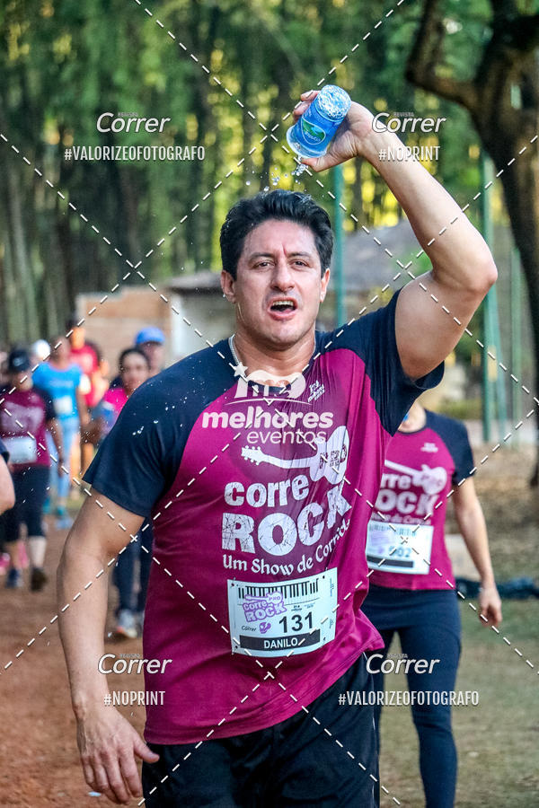 Buy your photos of the eventCorre pro Rock 2019 on Fotop