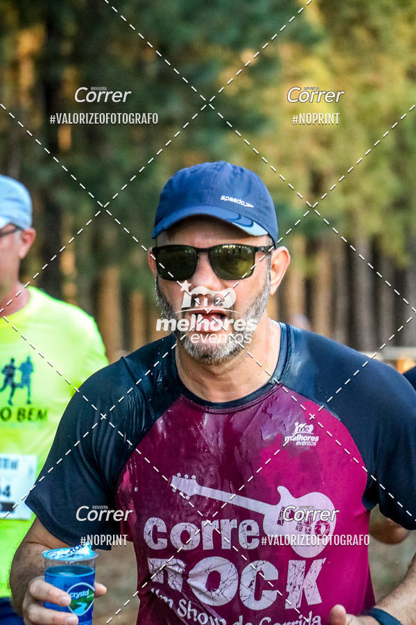 Buy your photos of the eventCorre pro Rock 2019 on Fotop