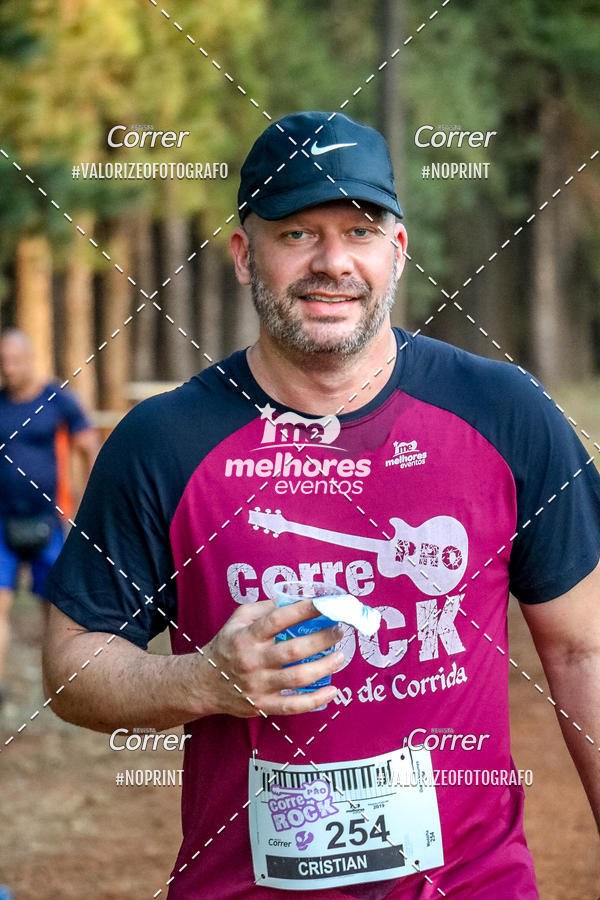 Buy your photos of the eventCorre pro Rock 2019 on Fotop