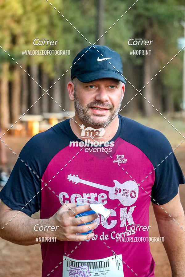 Buy your photos of the eventCorre pro Rock 2019 on Fotop