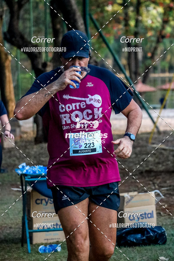 Buy your photos of the eventCorre pro Rock 2019 on Fotop