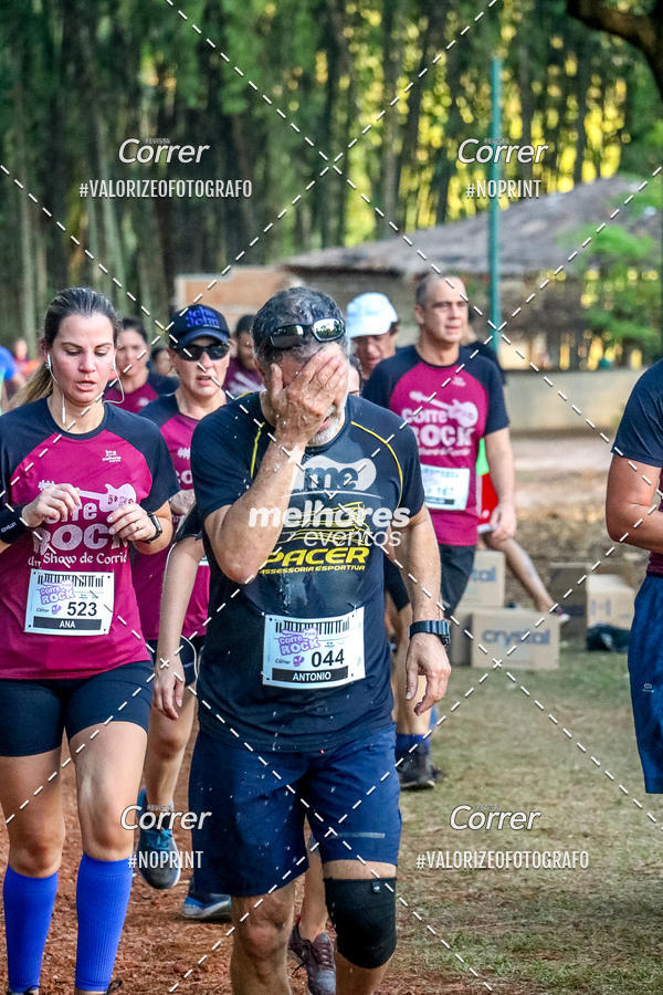 Buy your photos of the eventCorre pro Rock 2019 on Fotop