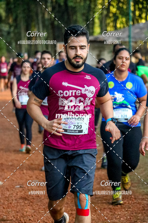 Buy your photos of the eventCorre pro Rock 2019 on Fotop