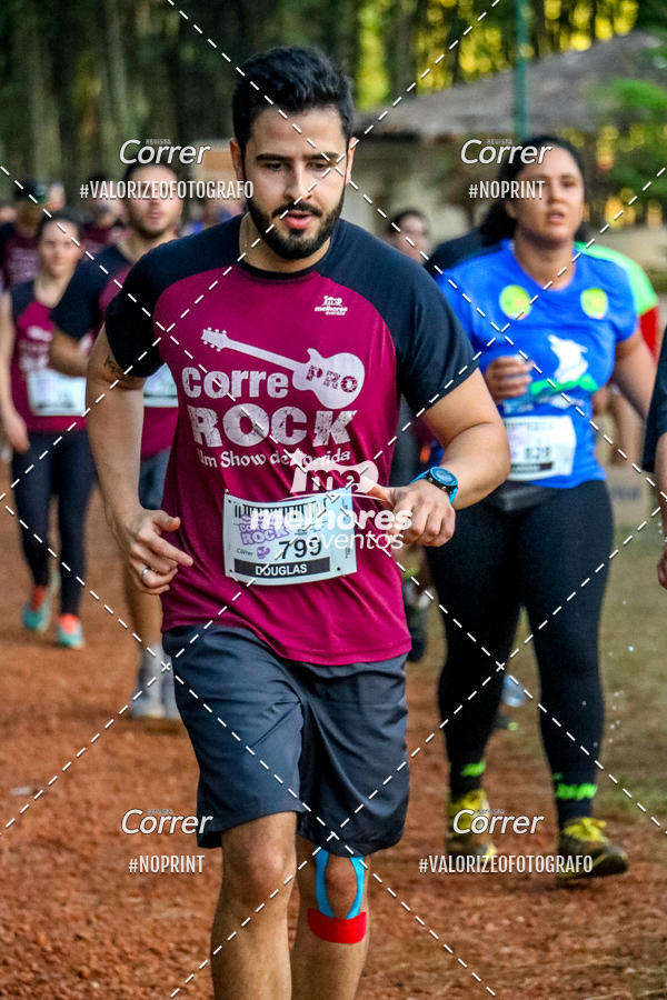 Buy your photos of the eventCorre pro Rock 2019 on Fotop