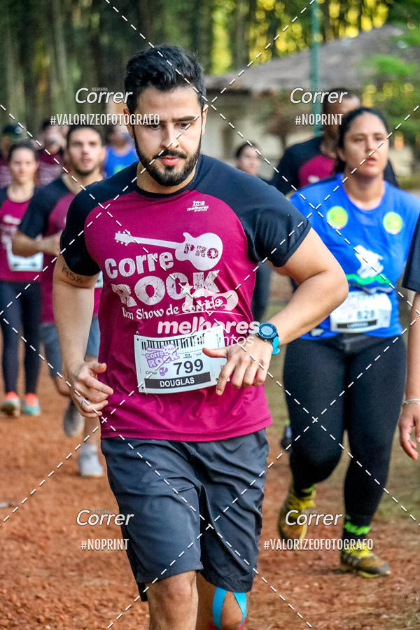Buy your photos of the eventCorre pro Rock 2019 on Fotop