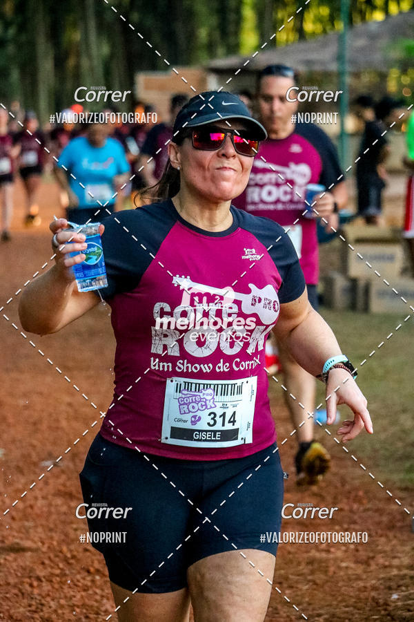 Buy your photos of the eventCorre pro Rock 2019 on Fotop