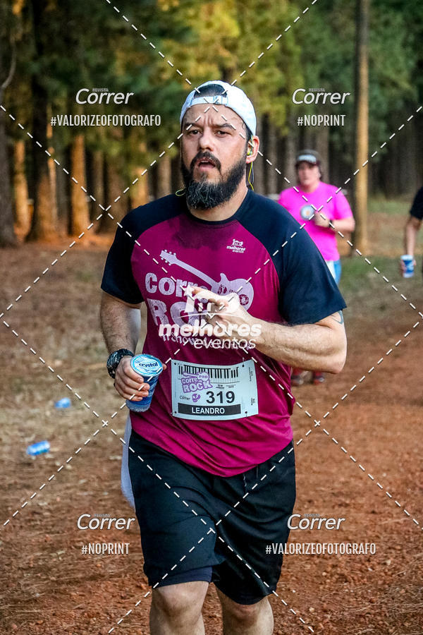 Buy your photos of the eventCorre pro Rock 2019 on Fotop