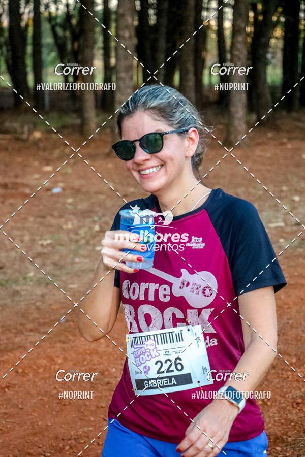 Buy your photos of the eventCorre pro Rock 2019 on Fotop
