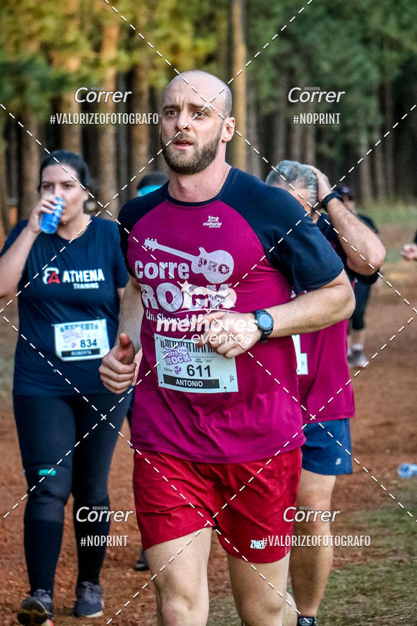 Buy your photos of the eventCorre pro Rock 2019 on Fotop