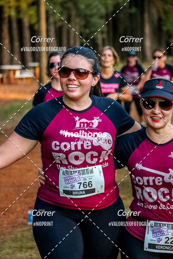 Buy your photos of the eventCorre pro Rock 2019 on Fotop